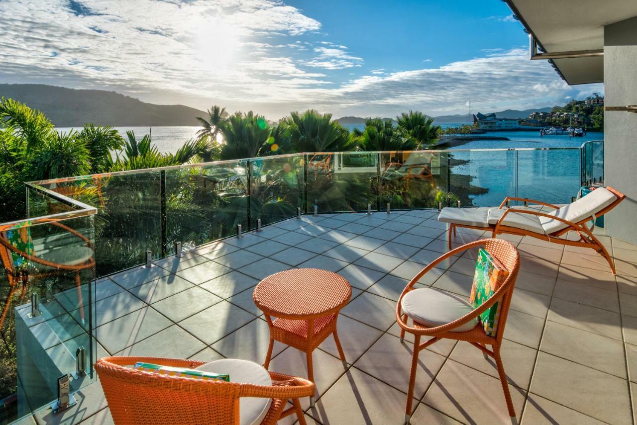 Pavillions Penthouse 25 - Luxury Waterfront Apartment With Private Roof Top Pool And Buggy Hamilton Island Bagian luar foto